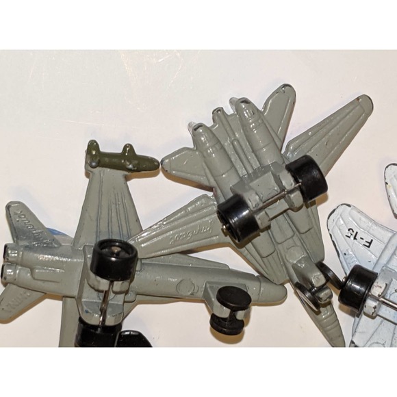 Vintage 1987 Galoob Micro Machines Travel Marina Air Base Military Jets Imperial - Picture 15 of 16